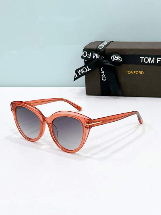 Picture of Tom Ford Sunglasses _SKUfw77096629fw